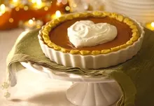 food desserts hearts pumpkin pie 2000x1333 wallpaper Art HD Wallpaper